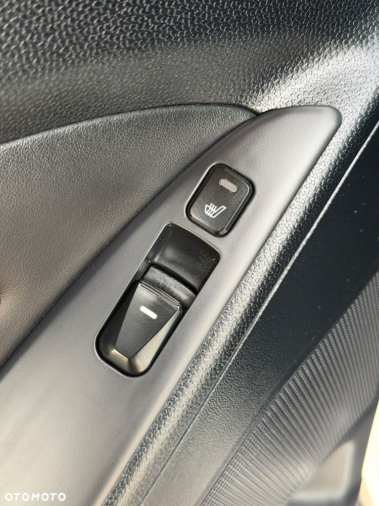 Hyundai ix35 2.0 2WD Automatik Trend - 33