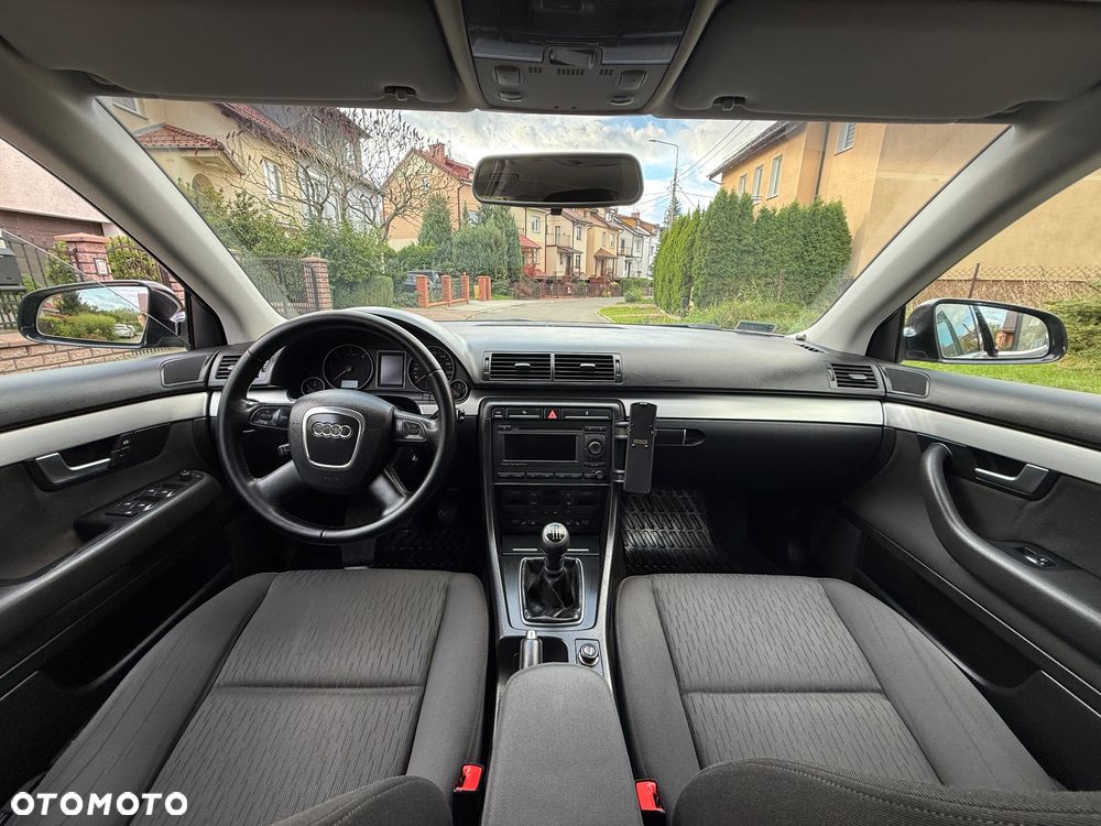 Audi A4 Avant - 20
