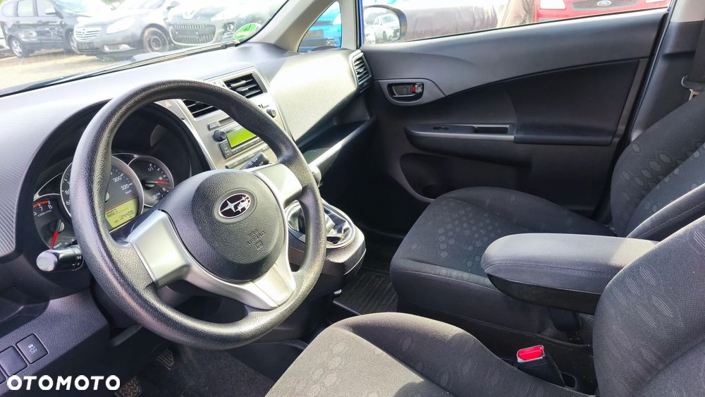 Subaru Trezia - 16