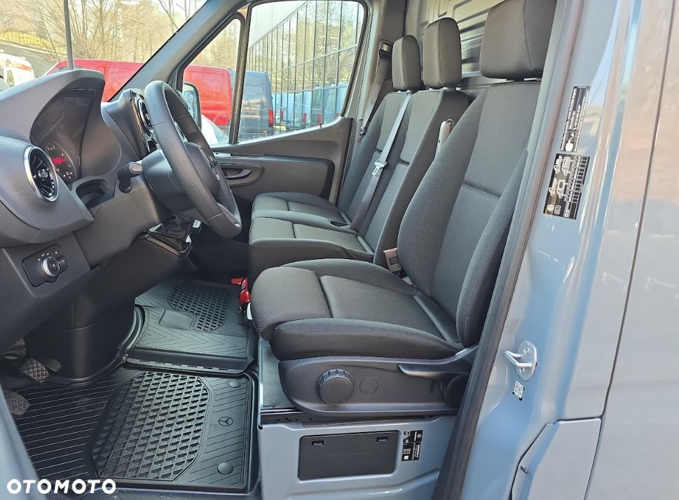 Mercedes-Benz Sprinter 315 średni L2H1 - 8