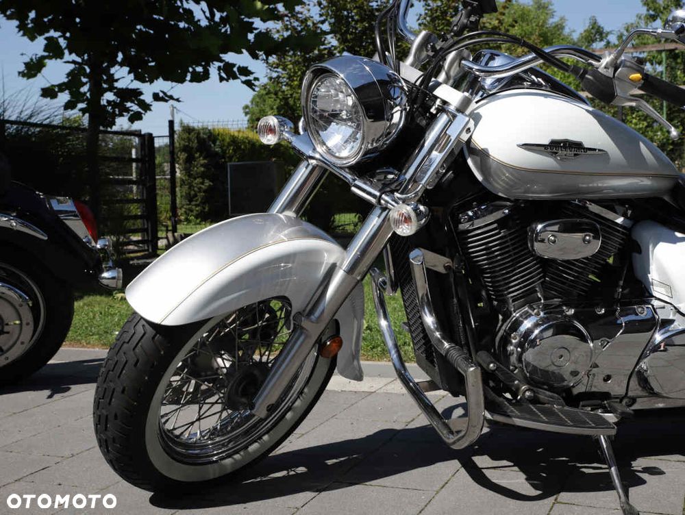 Suzuki VL 800 Volusia - Boulevard C50 - 2