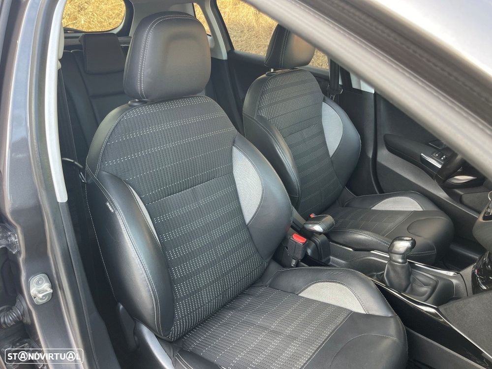 Peugeot 2008 1.6 BlueHDi Allure - 39