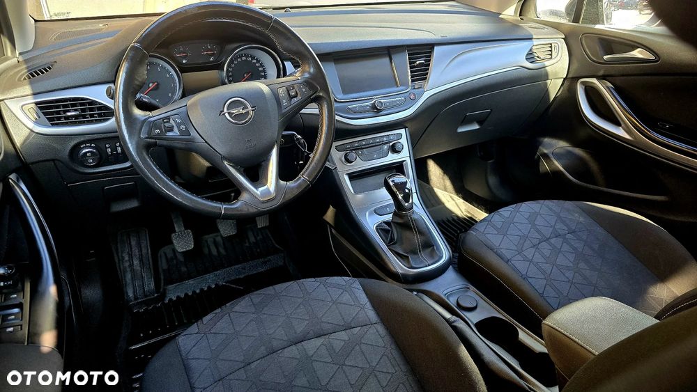 Opel Astra 1.4 Turbo Active - 11