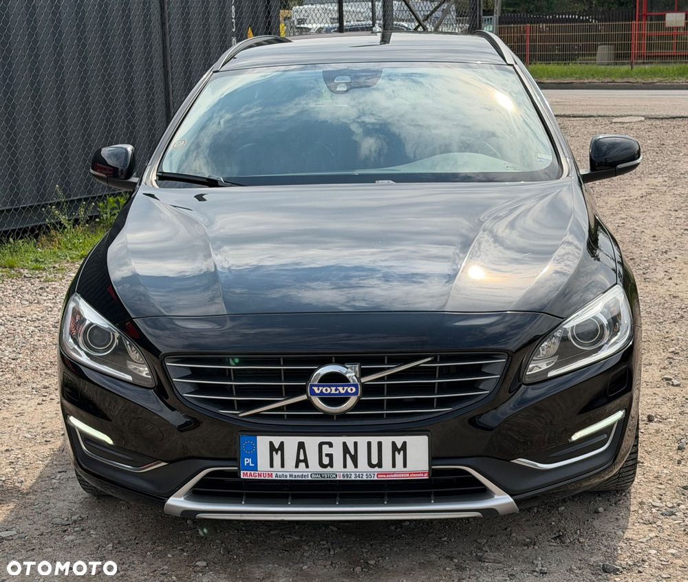 Volvo V60 D4 Drive-E Momentum - 24