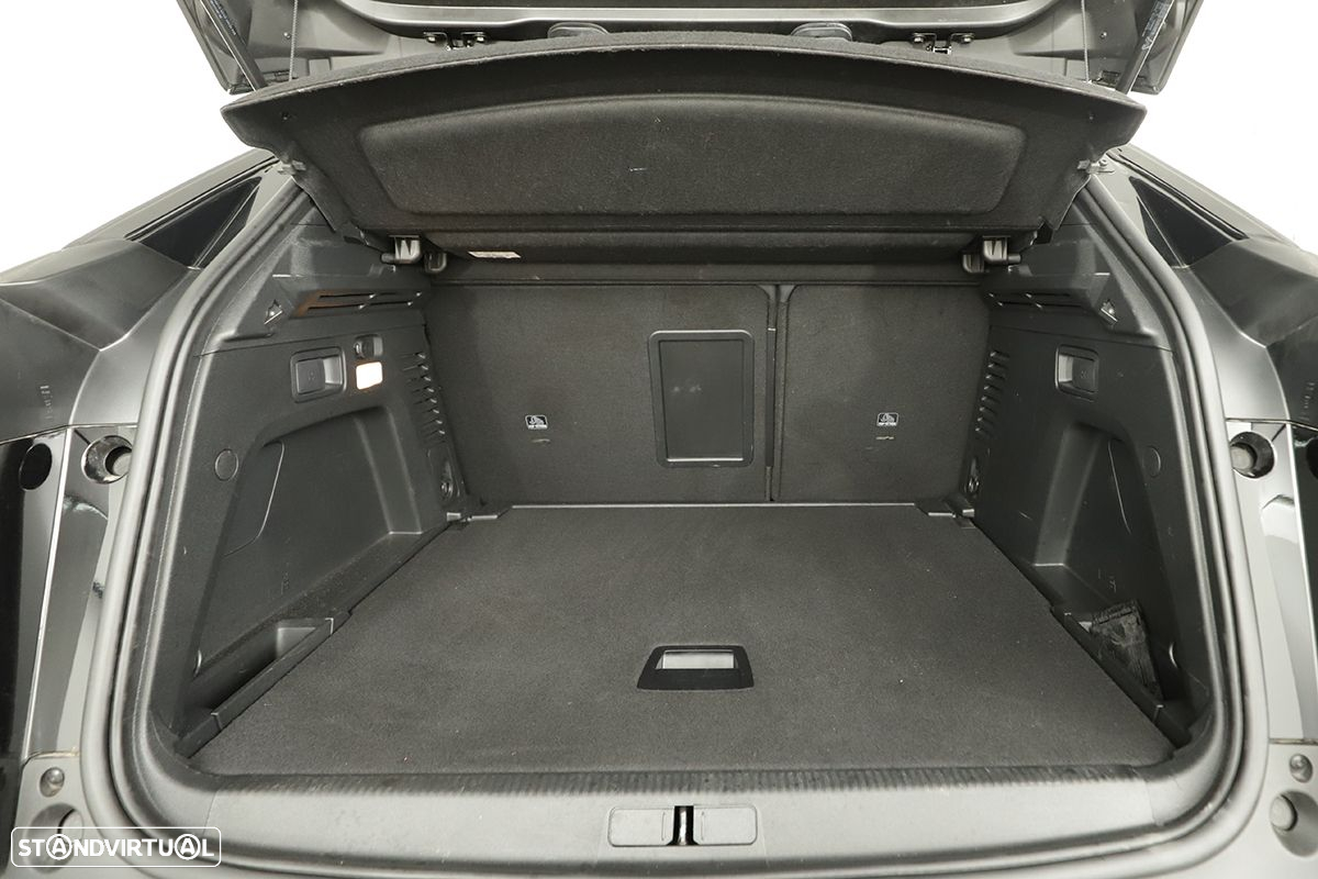 Peugeot 3008 1.2 PureTech GT EAT8 - 25