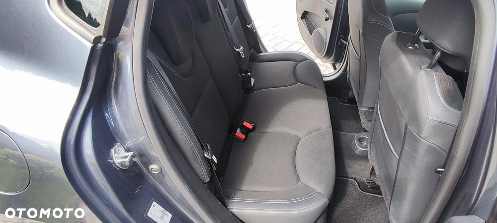 Renault Clio 1.5 dCi Energy Limited 2018 - 10