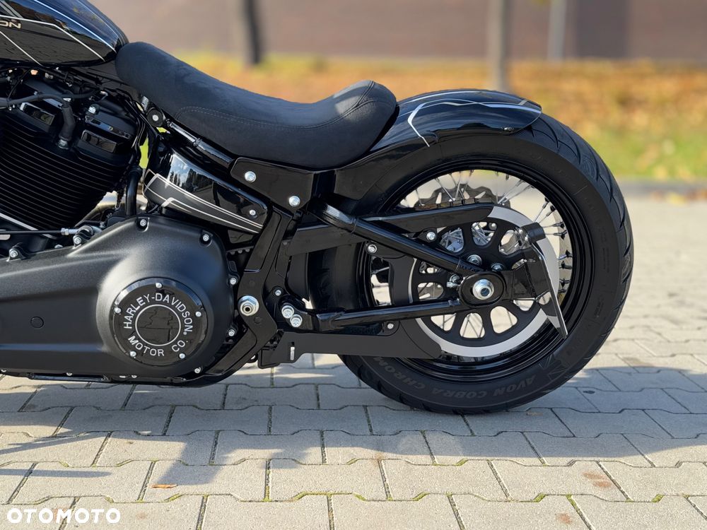 Harley-Davidson Softail Standard - 16