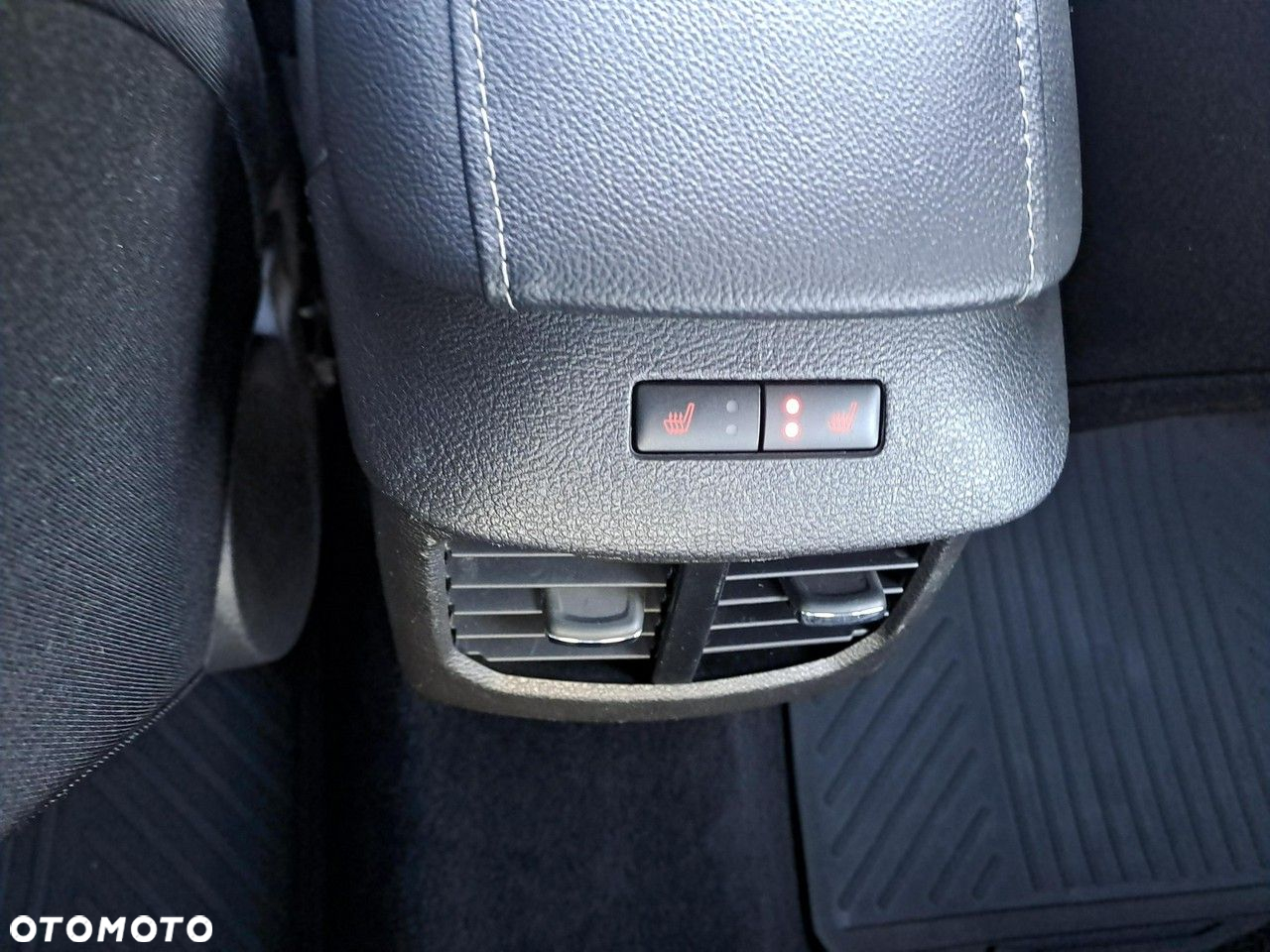 Ford Mondeo - 31