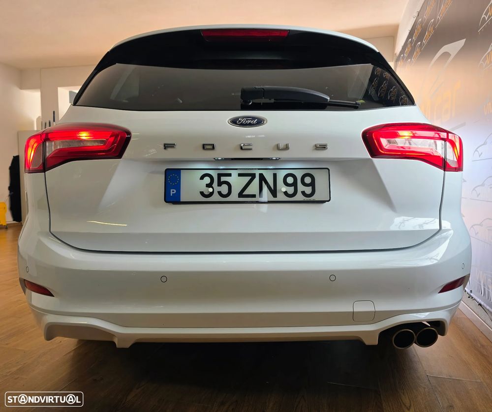 Ford Focus SW 1.0 EcoBoost ST-Line - 12