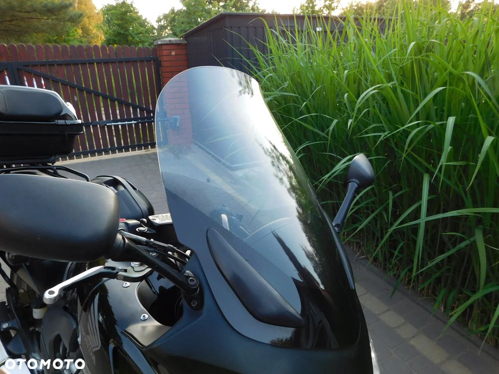 Honda CBF - 19