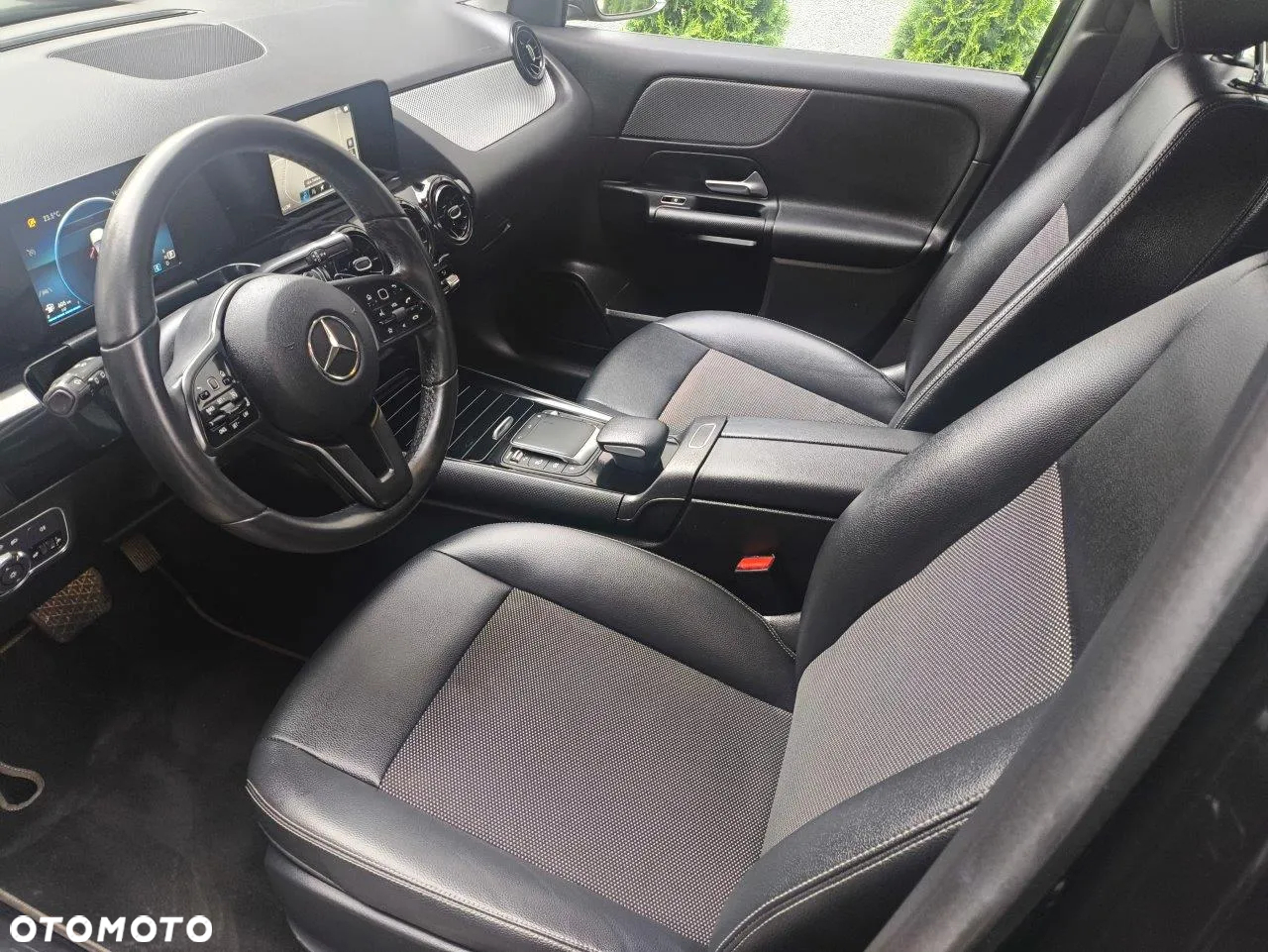 Mercedes-Benz GLA 180 d 8G-DCT EDITION 2022 - 26