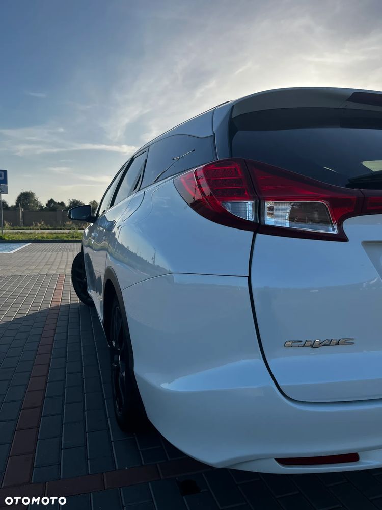 Honda Civic 1.8 Style Edition (Honda Connect+) - 16