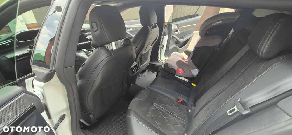 Peugeot 508 1.6 PureTech GT Pack S&S EAT8 - 32