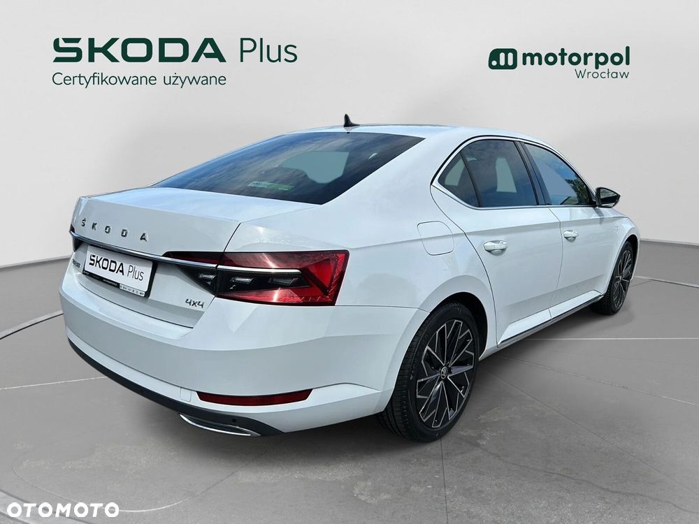 Skoda Superb 2.0 TDI SCR 4x4 L&K DSG - 16