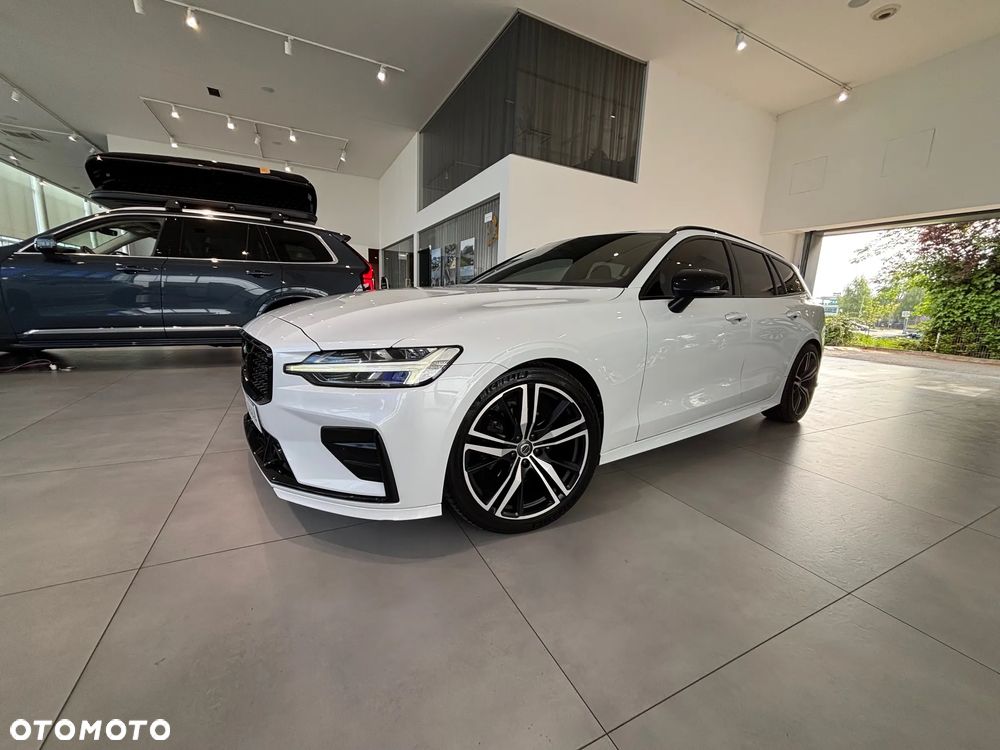 Volvo V60 D4 R-Design - 12