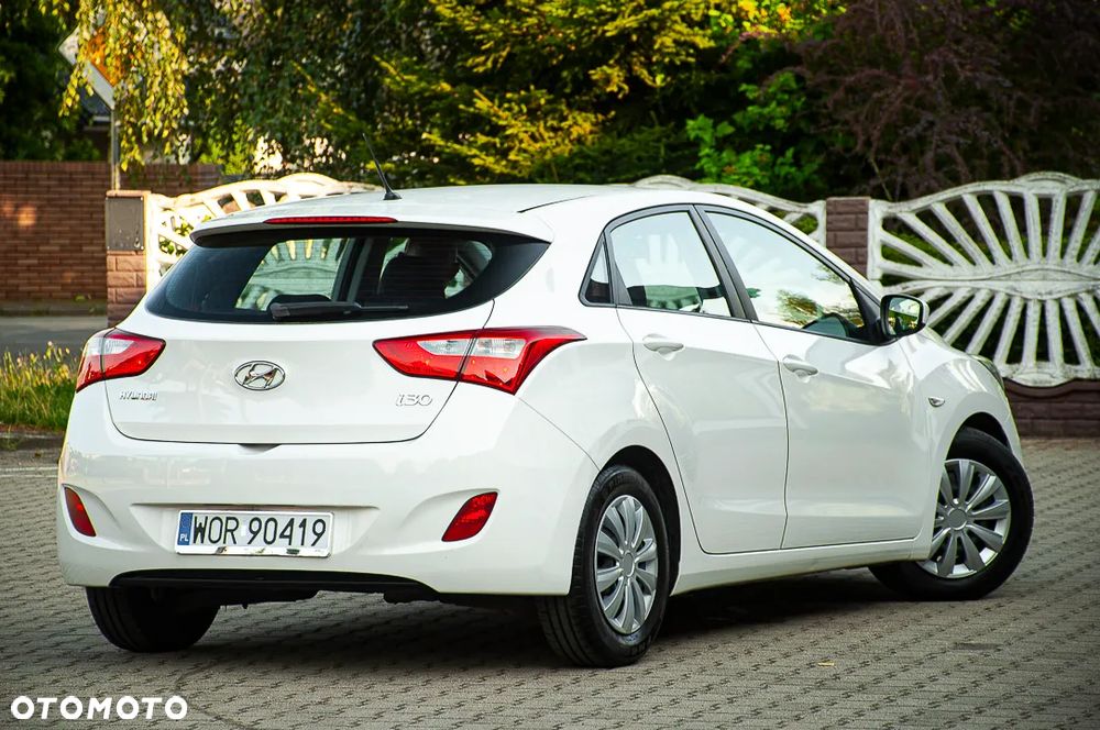 Hyundai i30 1.4 Comfort - 17