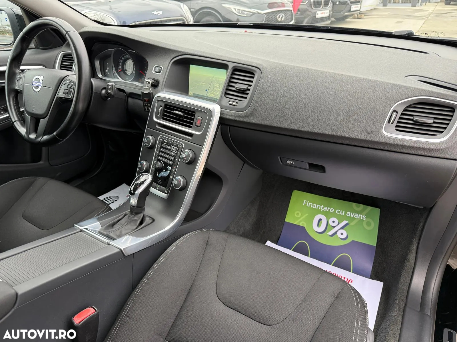 Volvo V60 D3 Geartronic Kinetic - 18