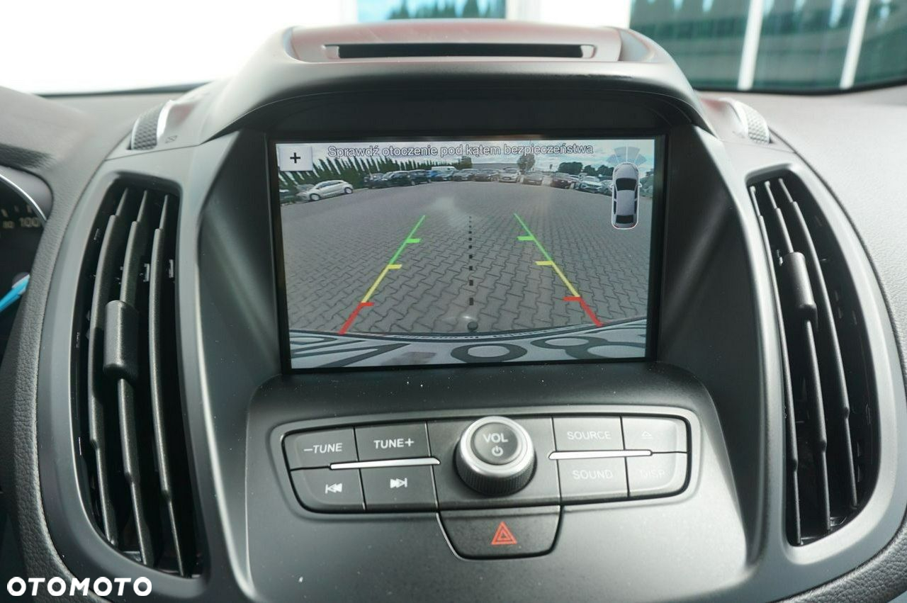 Ford Kuga 2.0 TDCi 2x4 Titanium - 9