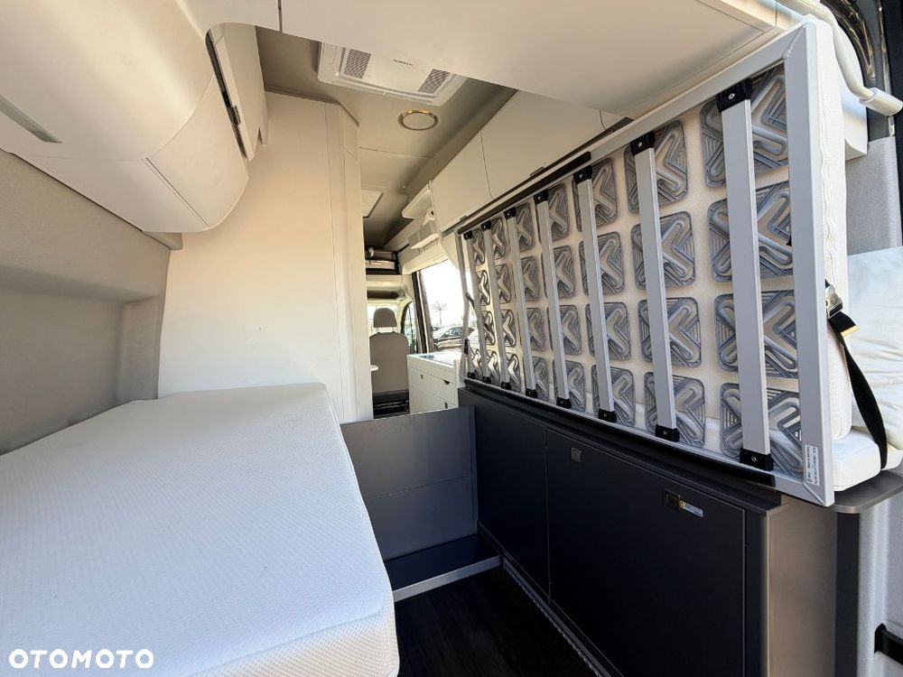 Volkswagen Grand California 600 - 8