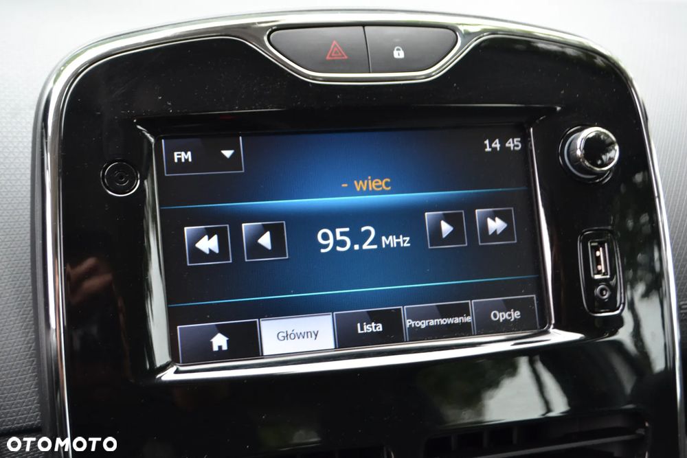 Renault Clio - 21