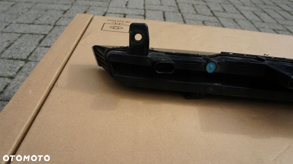 LEWY PRAWY KIERUNKOWSKAZ AUDI Q7 4L0 LIFT 4L0953041D/E - 5