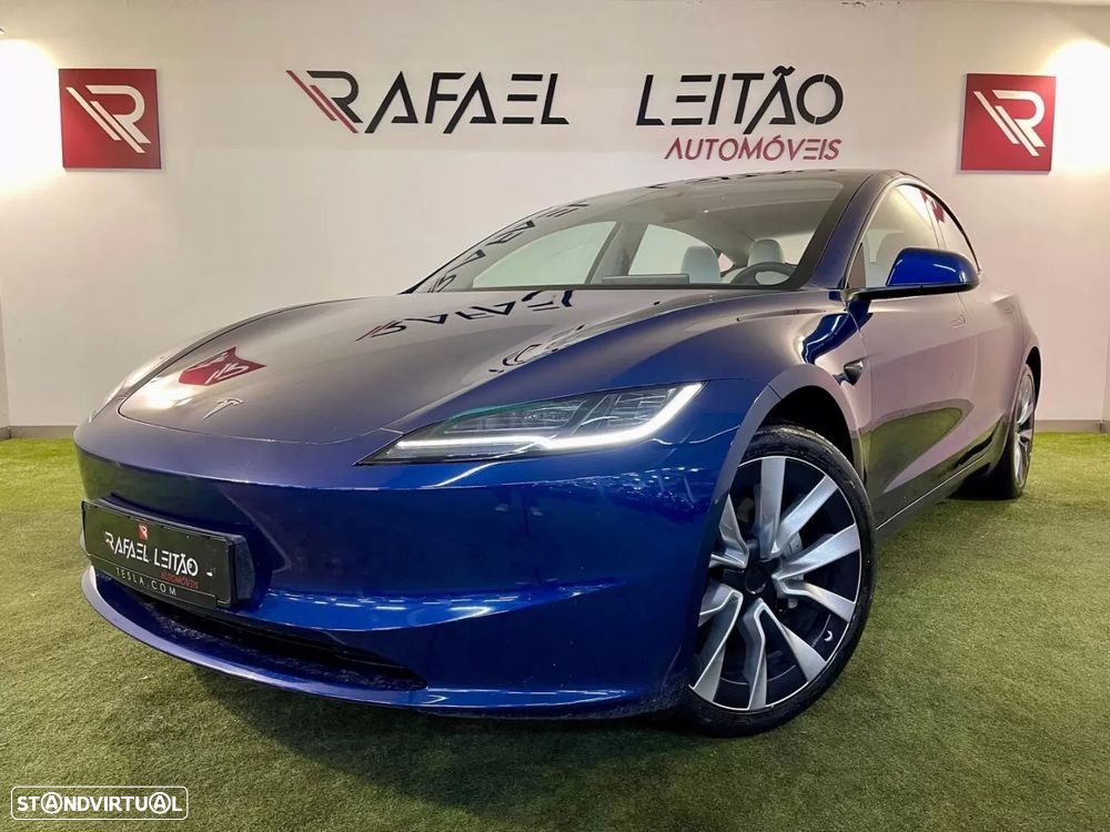 Tesla Model 3 2024 photo 2