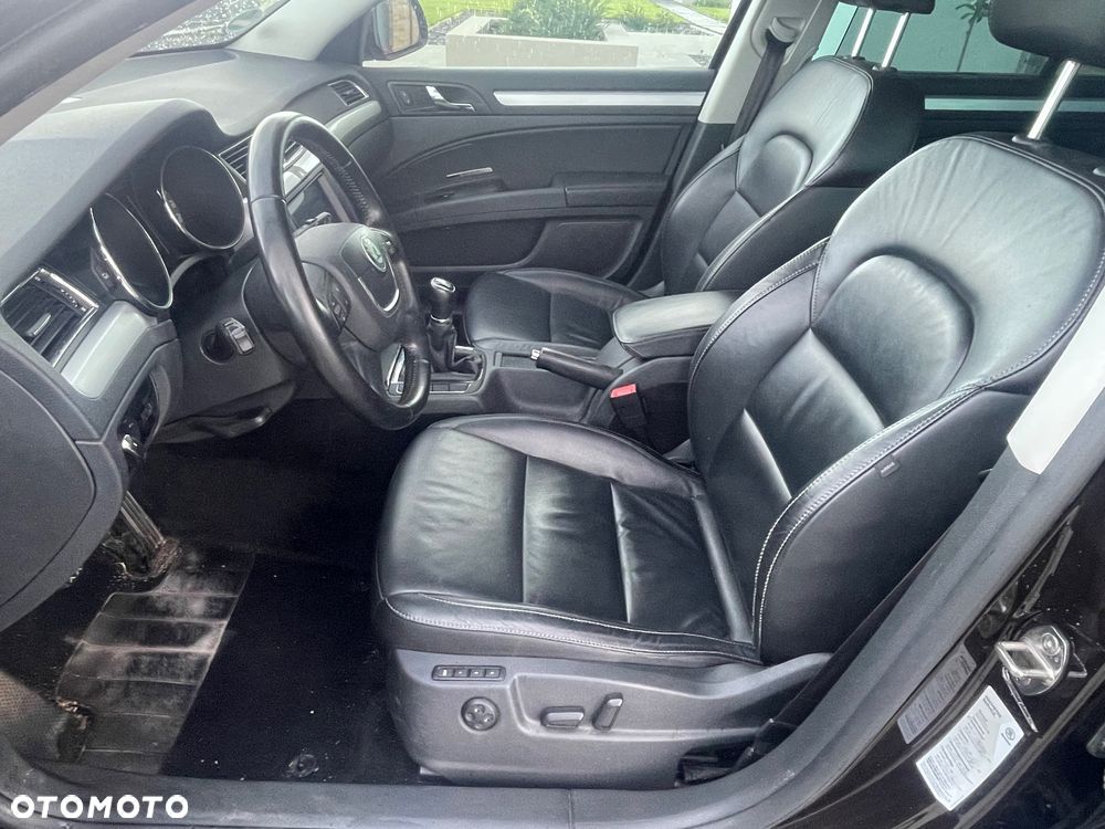 Skoda Superb 2.0 TDI Elegance - 16