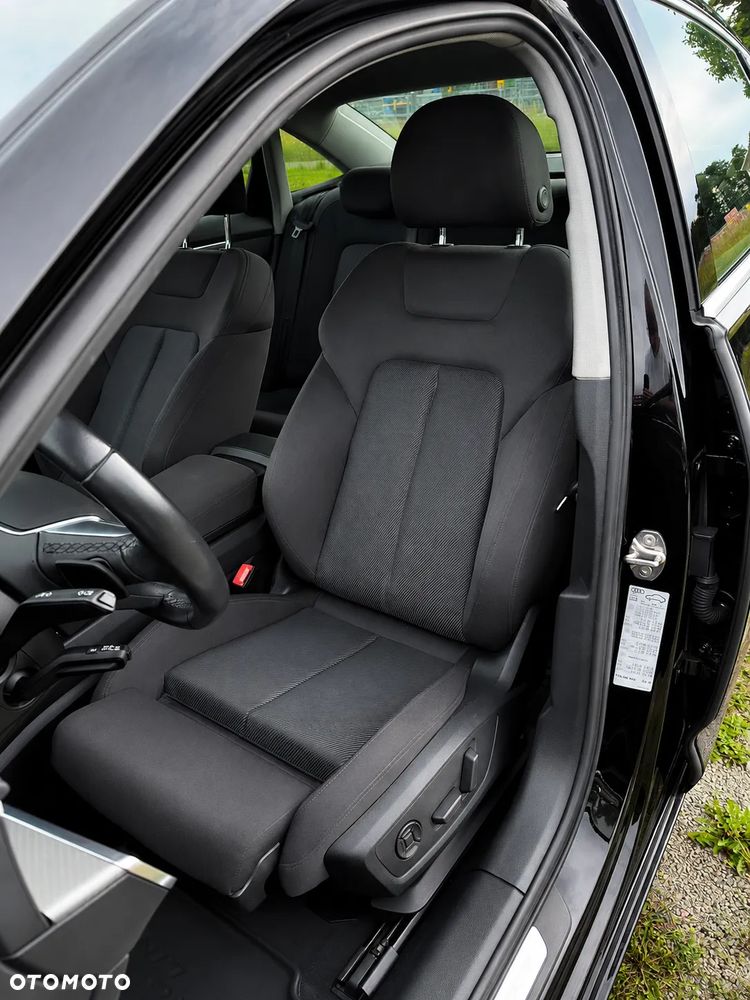 Audi A6 Limousine 40 TDI mHEV S tronic - 11