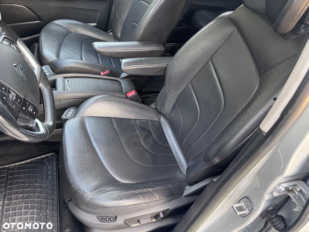 Citroën C4 Grand Picasso BlueHDi 150 EAT6 Exclusive - 31