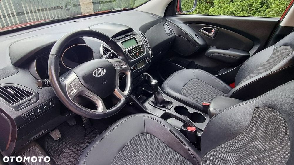 Hyundai ix35 - 11