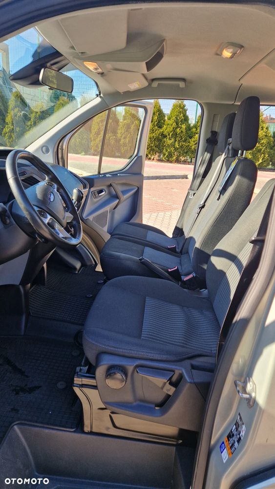 Ford Transit Custom 310 L2H1 Limited - 13