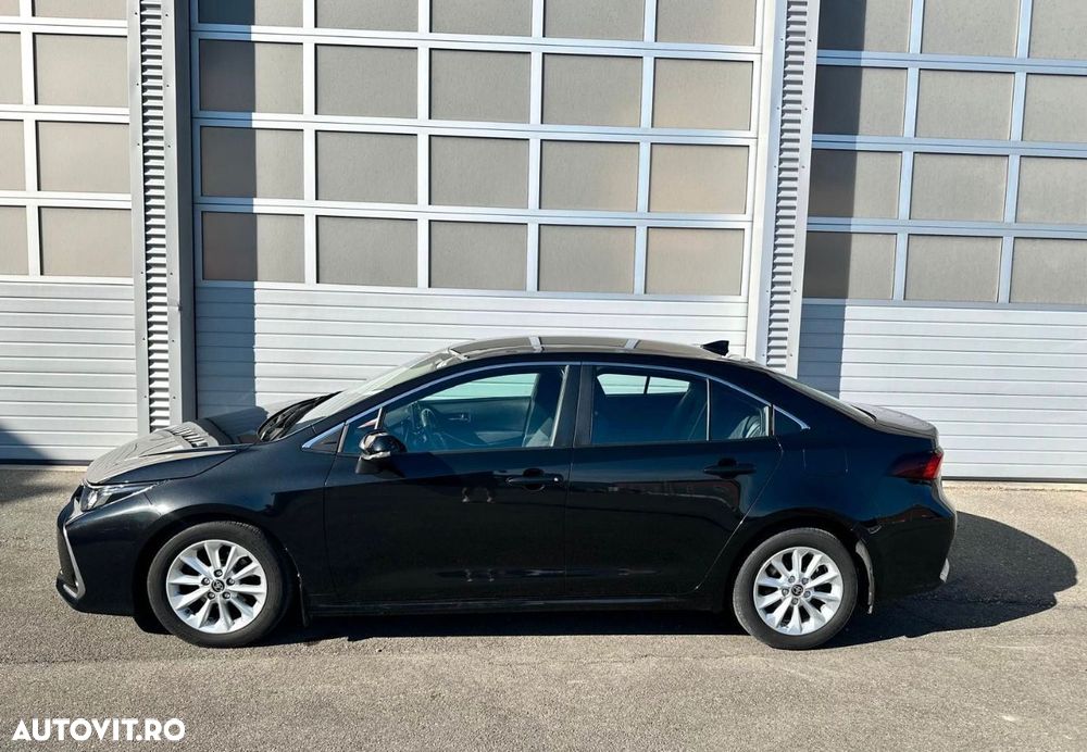 Toyota Corolla - 7