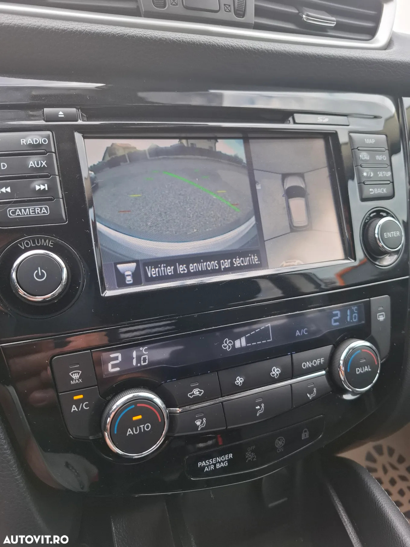 Nissan Qashqai 1.5 DCI Start/Stop N-Connecta - 8