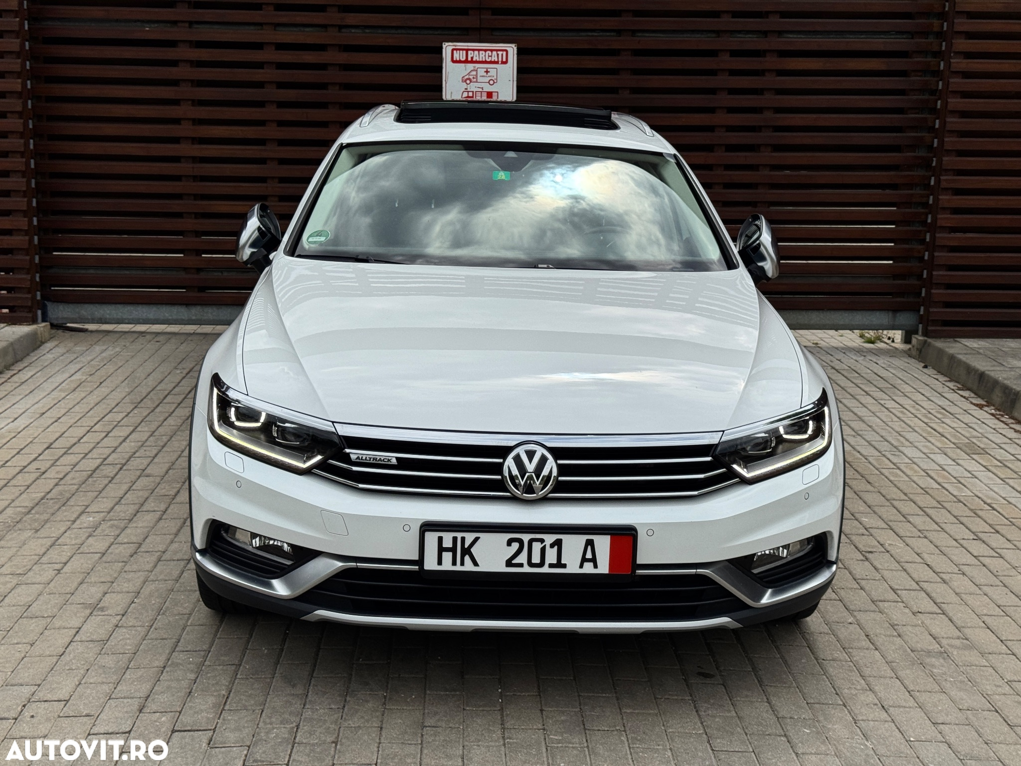 Volkswagen Passat Alltrack 2.0 TDI DSG 4Motion - 5