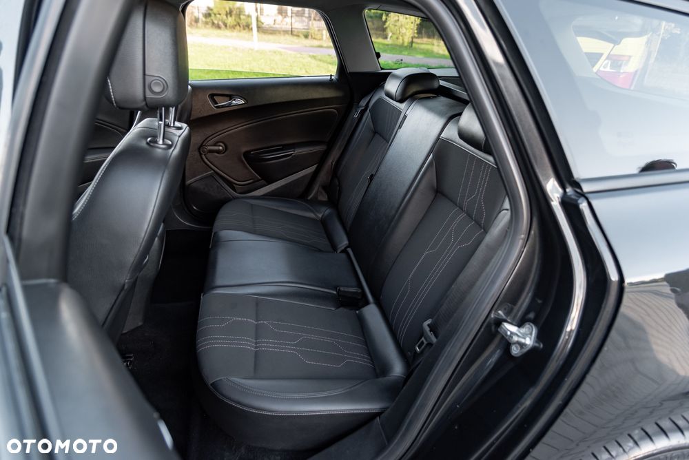 Opel Astra 2.0 CDTI Cosmo - 18