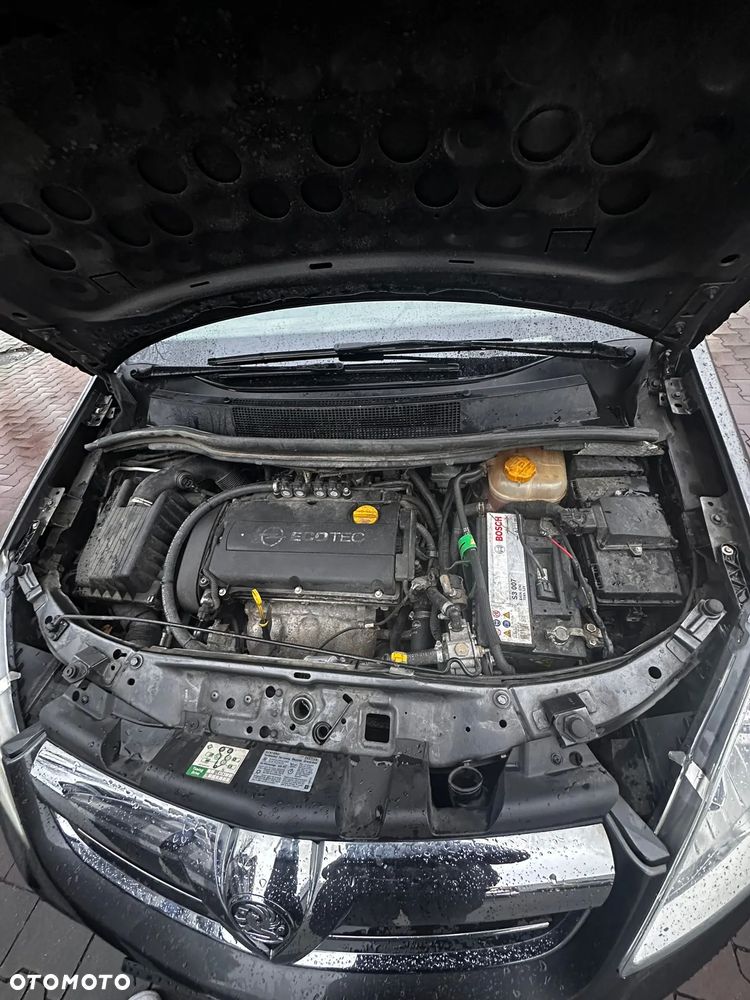 Opel Zafira 1.8 Cosmo - 5