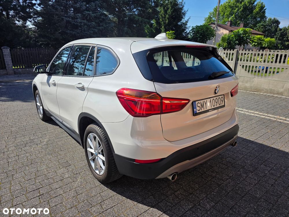 BMW X1 sDrive18d - 3