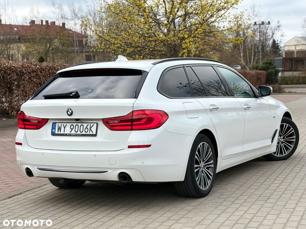 BMW Seria 5 520d xDrive Sport Line sport - 3