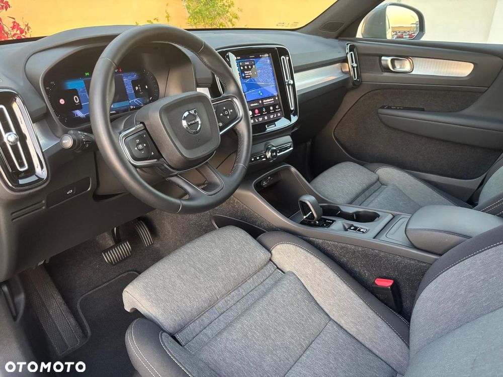 Volvo XC 40 B3 Core - 18