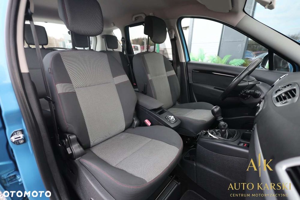 Renault Scenic - 38