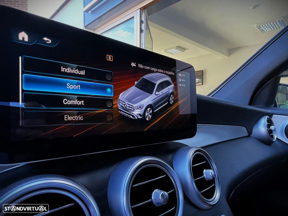 Mercedes-Benz GLC 300 de 4Matic 9G-TRONIC AMG Line Plus - 11