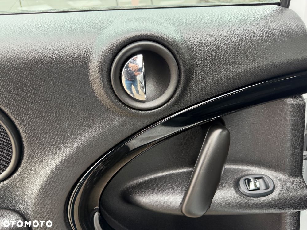 MINI Countryman Cooper All4 - 23