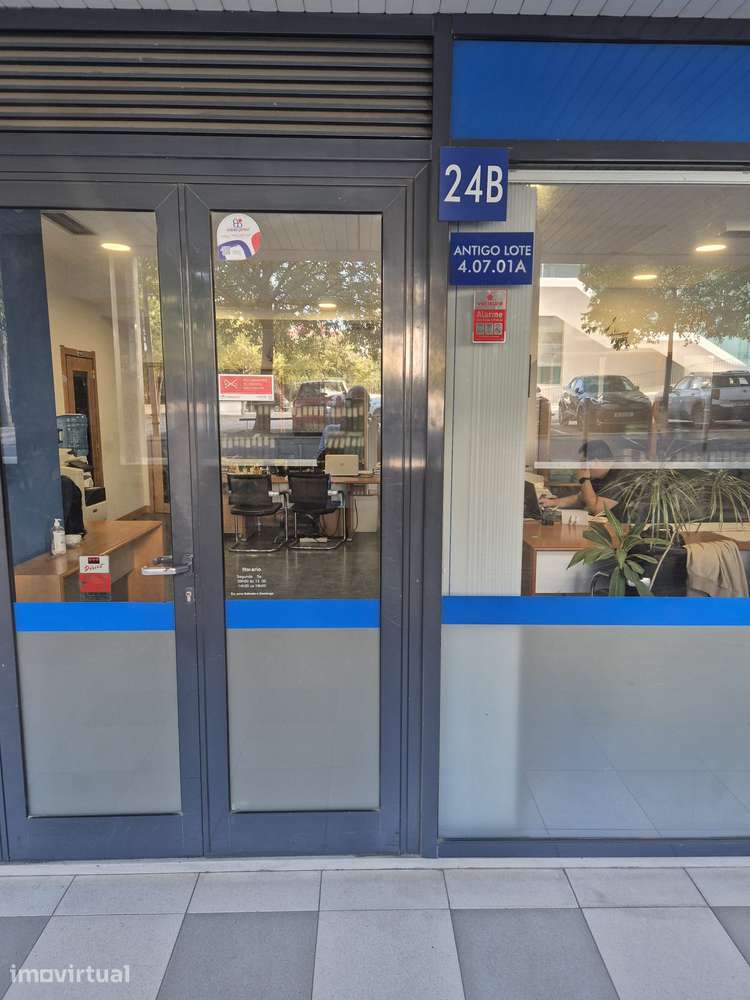 Escritório com estacionamento no Parque das Nações - Grande imagem: 3/17
