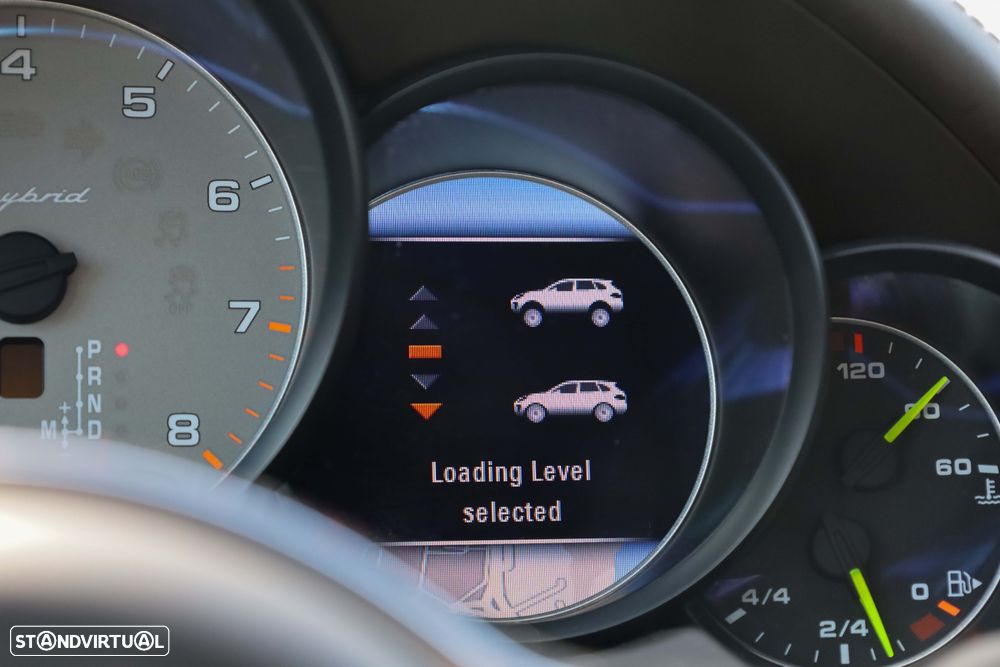 Porsche Cayenne S E-Hybrid Platinum Edition - 30