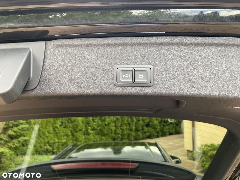 Audi A4 Avant 40 TFSI quattro S tronic advanced - 34
