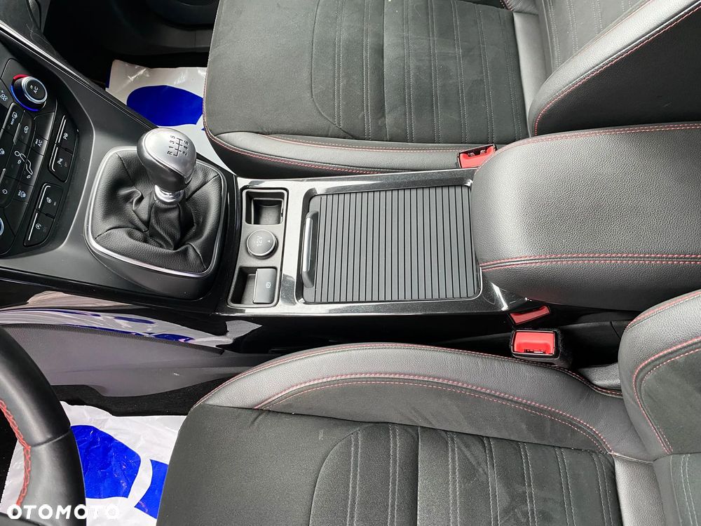 Ford Kuga 2.0 TDCi 4x4 ST-Line - 30