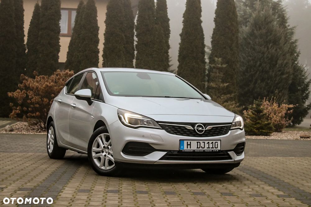 Opel Astra 1.2 Turbo Elegance - 11