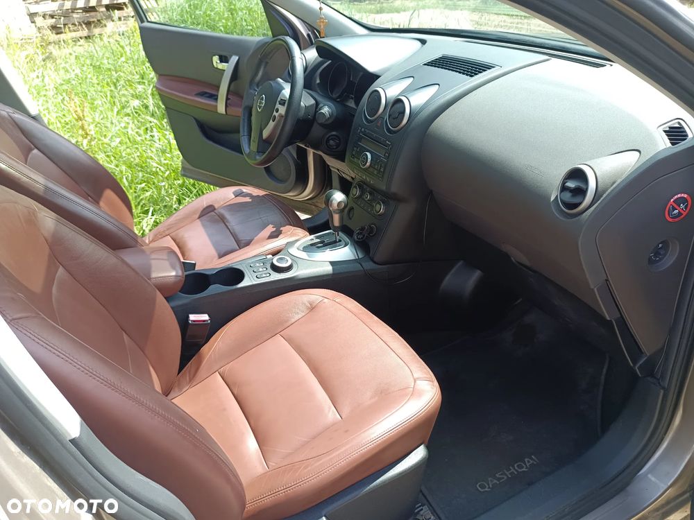 Nissan Qashqai 2.0 4x4 Tekna Pack CVT - 9