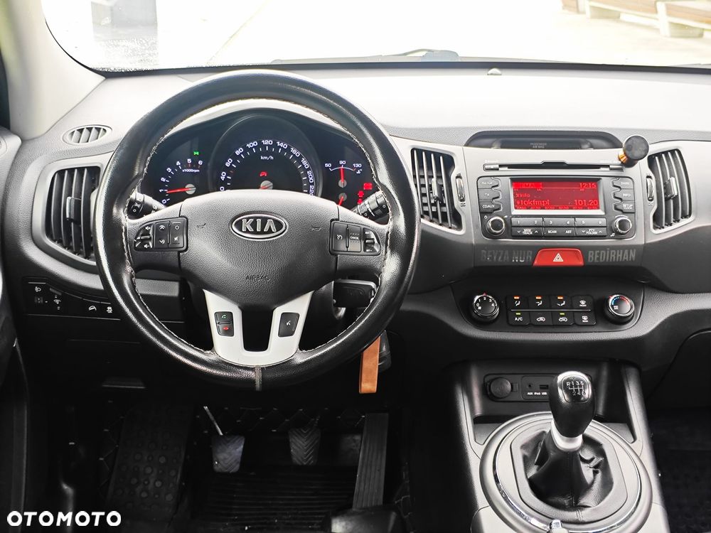 Kia Sportage 1.7 CRDI 2WD ISG Dream-Team Edition - 31