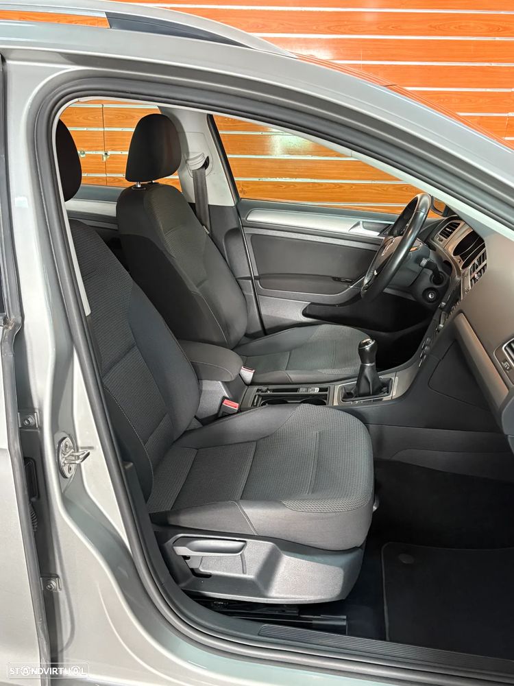 VW Golf Variant 1.6 TDi BlueMotion Confortline - 8